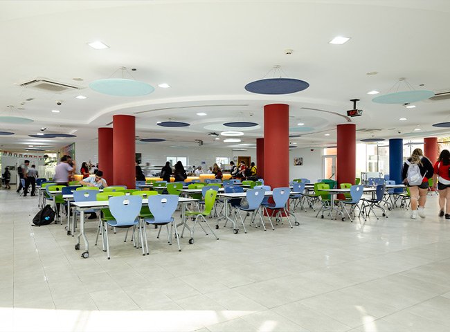 Dining-Room-with-a-unique-Dining-Experience